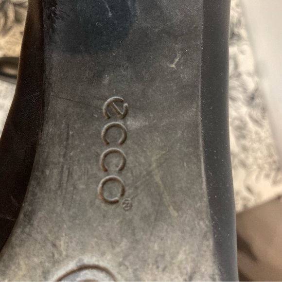 ECCO Sz 40 3 Straps With Buttons Decorations Heeled Mary Janes Shoes - Picture 11 of 14